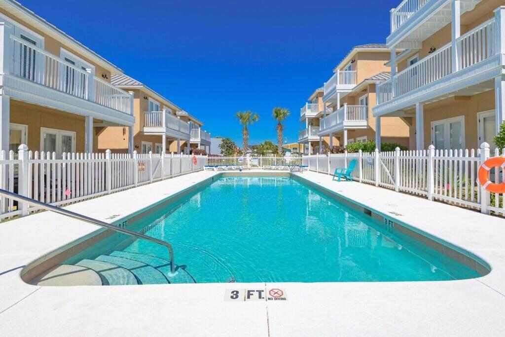 * Sugar Sands * Steps To * Pool * Balconies * Casa de Férias *